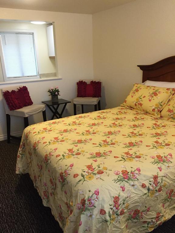 Sun Hill Motel Сиатъл Екстериор снимка